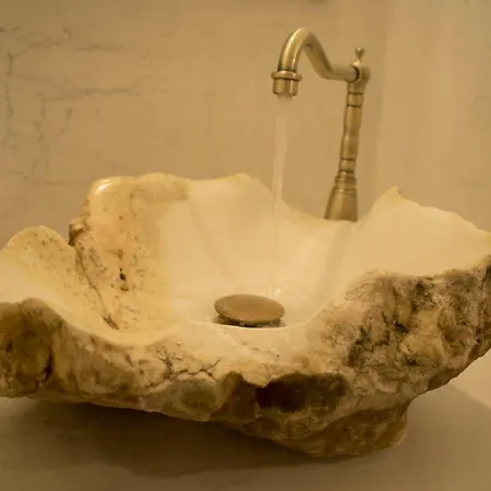 Traditional In Chora #3 * Kitnos